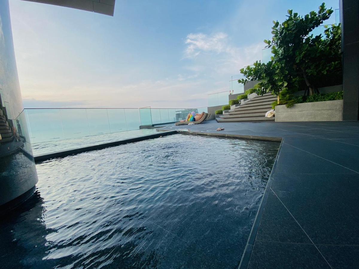 Edge Central Pattaya Vip Condo ภายนอก รูปภาพ